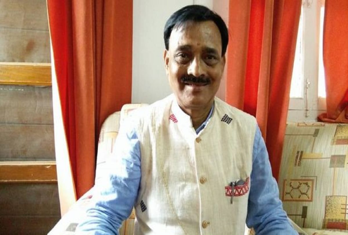 Lok Sabha Elections: manish khanduri, Shyama Charan Gupta, Ram Prasad Sharma, danish ali resigned