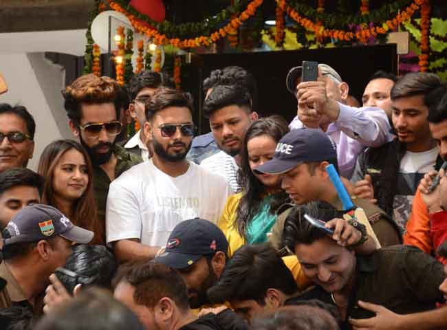 Rishabh pant statement for Dhoni after India defeat to Australia odi