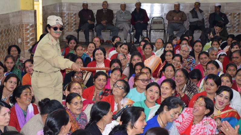 Ladies in the Holi Festival of Sah-Chaudhari Society