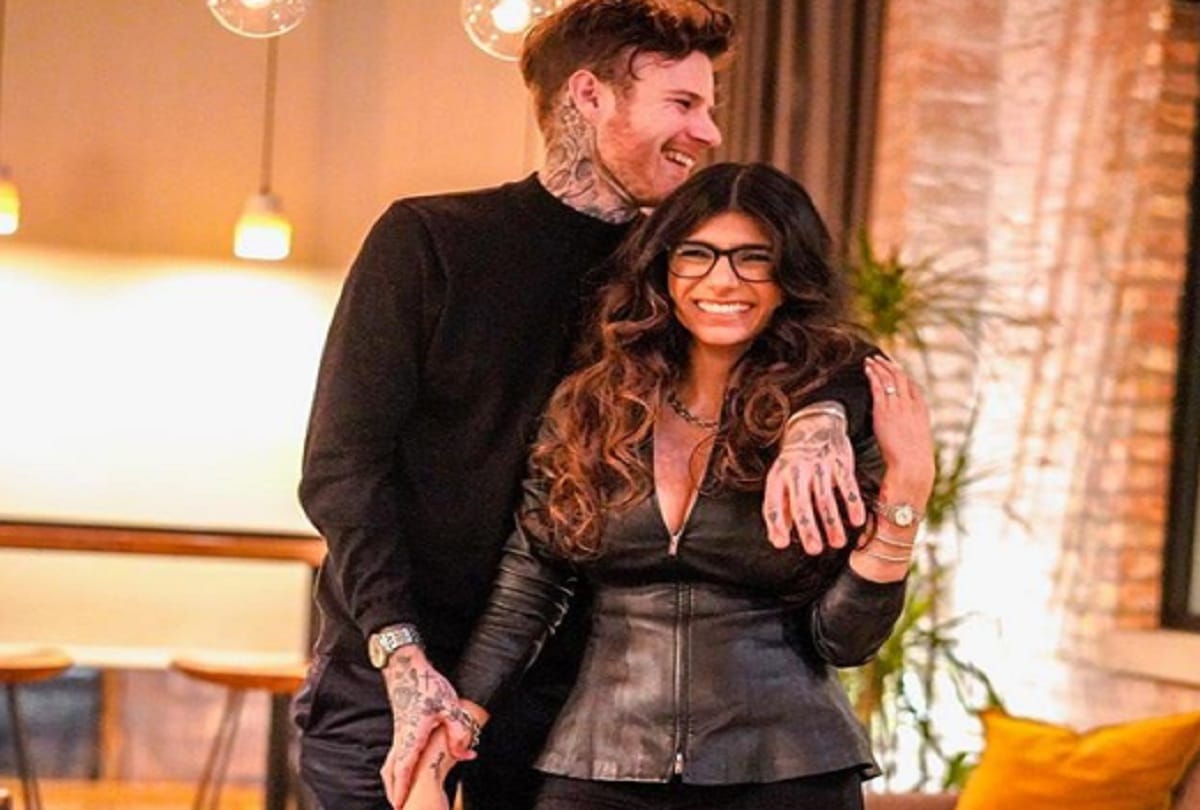 Adult Star Mia Khalifa Got Married With Boyfriend Robert Sandberg During Lockdown Video Goes Viral