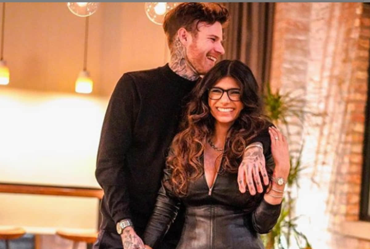 Mia Khalifa got engaged to her sweet boyfriend Robert Sandberg