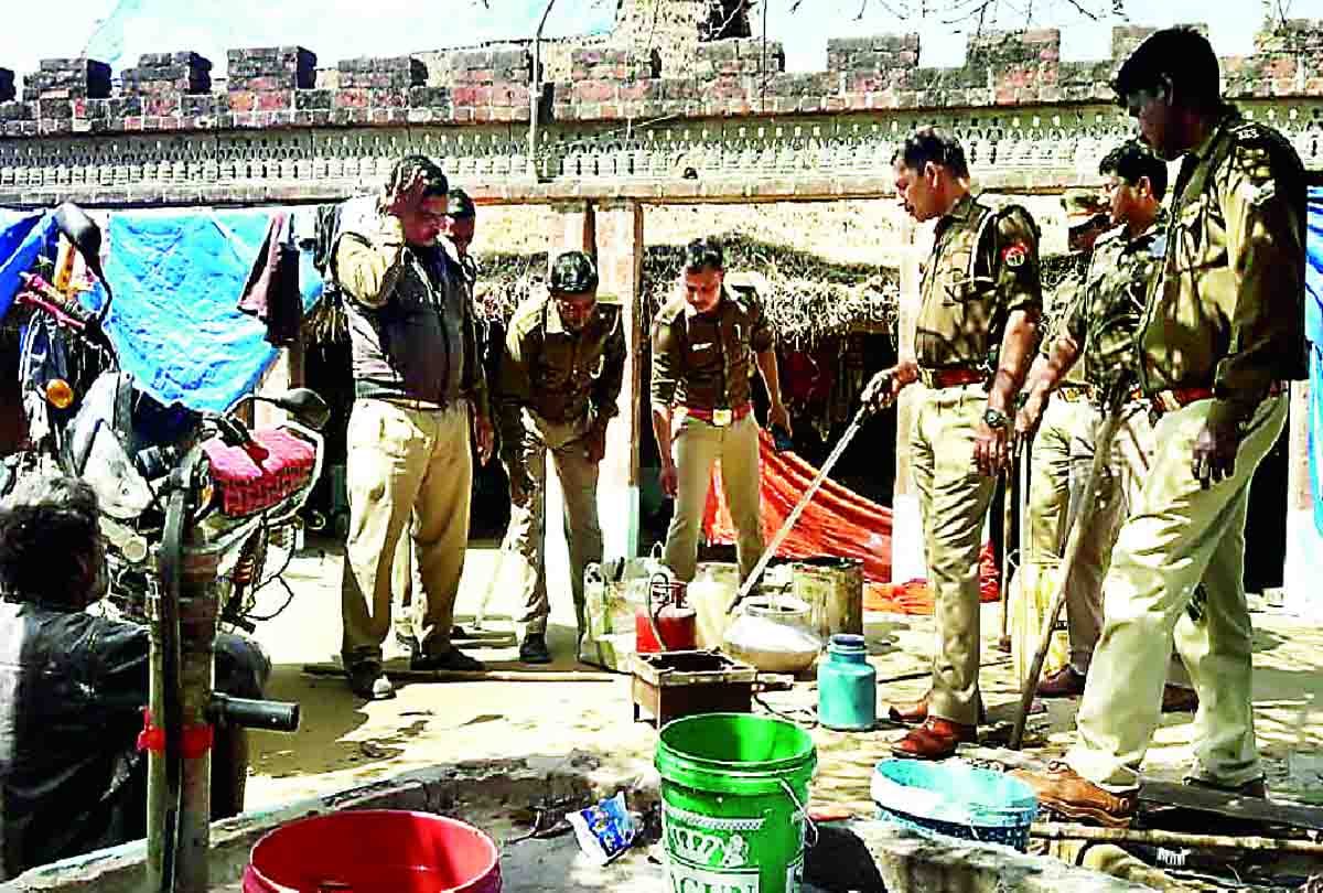 firing on police team in hardoi