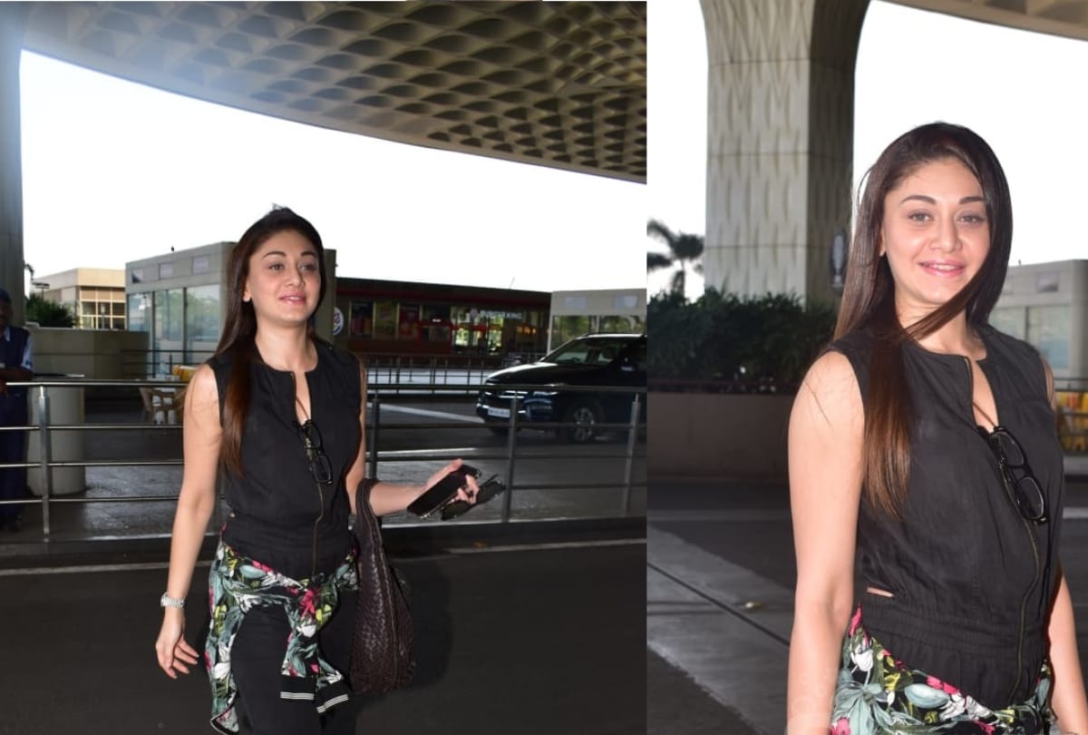 Shefali Jariwala kanta laga girl spotted at airport in this stylish look