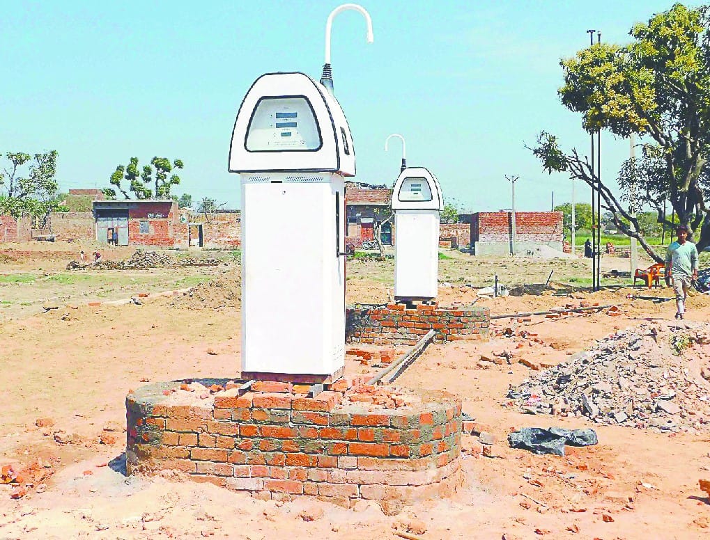 Four petrol pumps to be started in city and countryside