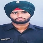 शहीद करमजीत सिंह (फाइल फोटो)