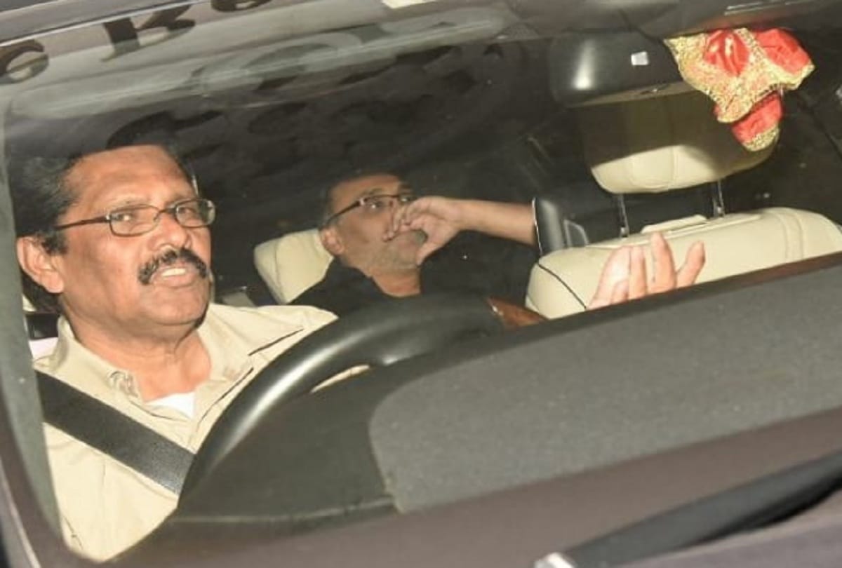 Rani Mukerji spotted with husband Aditya Chopra at Karan Johar mother Hiroo Johar birthday party