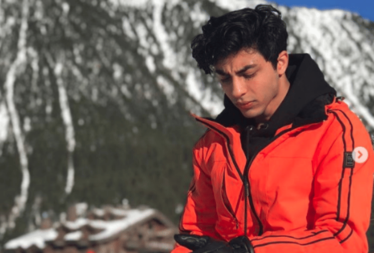 shah rukh khan son aryan khan share pictures from france
