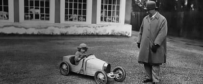 Buggati unveil the baby ride 2nd car,  here is the details