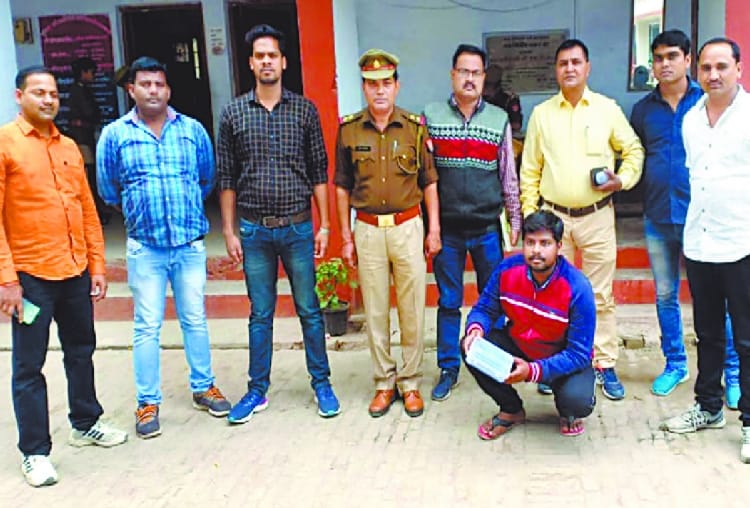 singer mohit arrested for provoking songs in bahraich