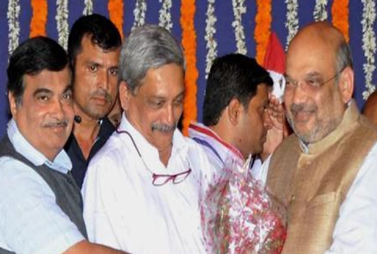 Manohar Parrikar as defense minister credit for the Surgical strike: Amit Shah