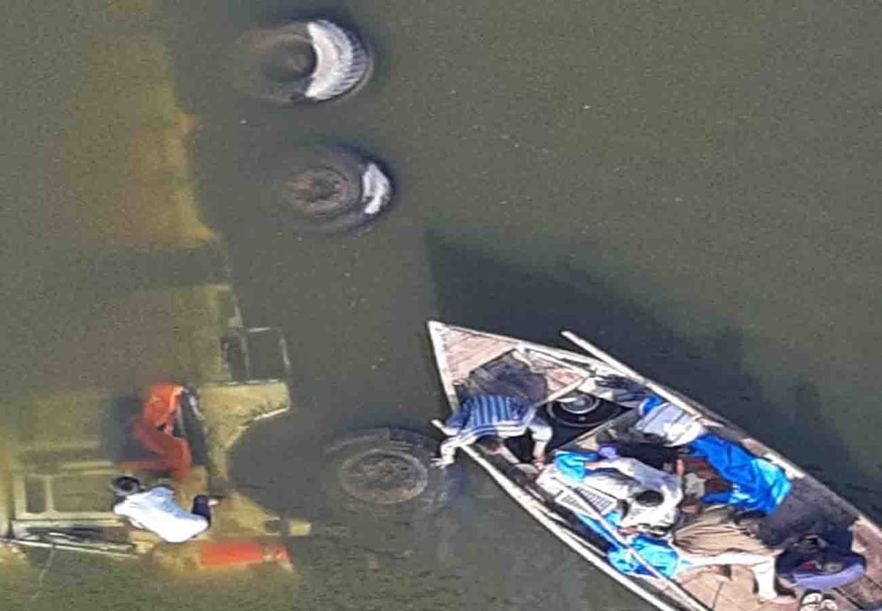 road accident in banda district, two people died