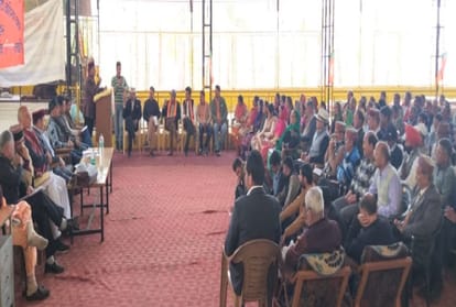 cm jairam thakur compagning with minister in mandi for lok sabha election 2019
