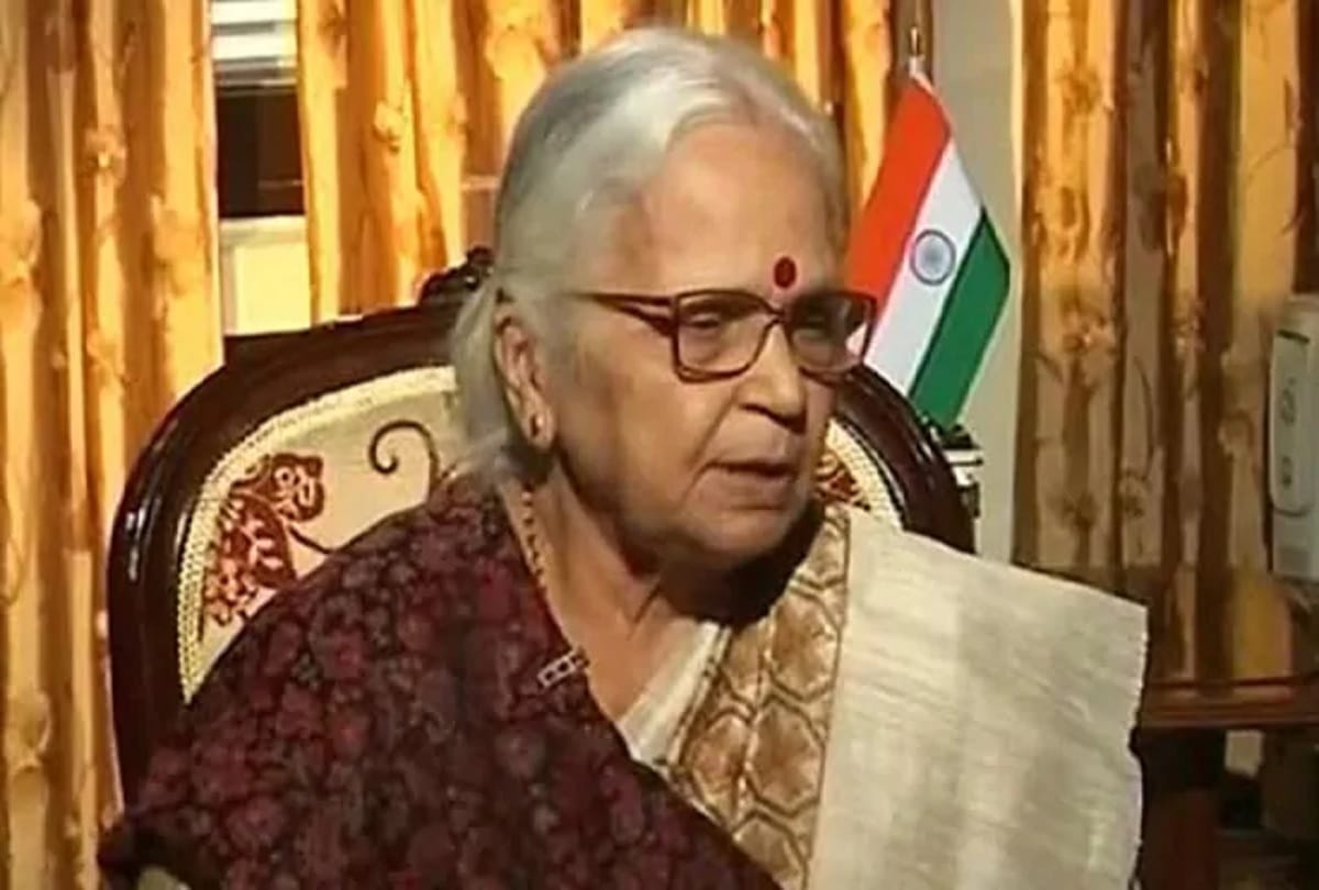 mridula sinha Need to make Hindi the language of stomach on Hindi Diwas 2019