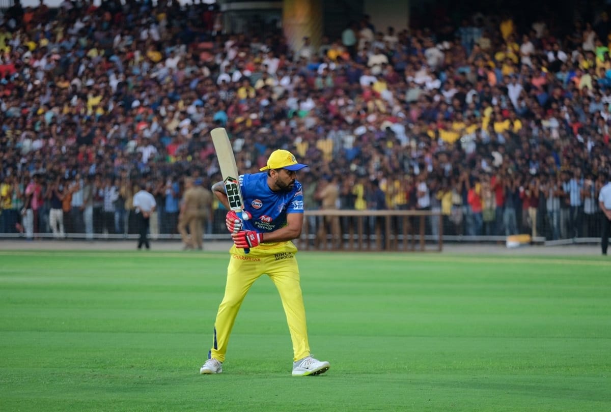 IPL 2019: Fans cheers and welcomed MS Dhoni in CSK practice session