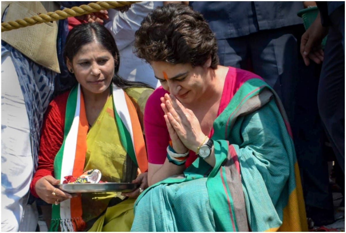 Before Lok Sabha Elections 2019, Priyanka Gandhi Vadras Ganga Yatra in Pics