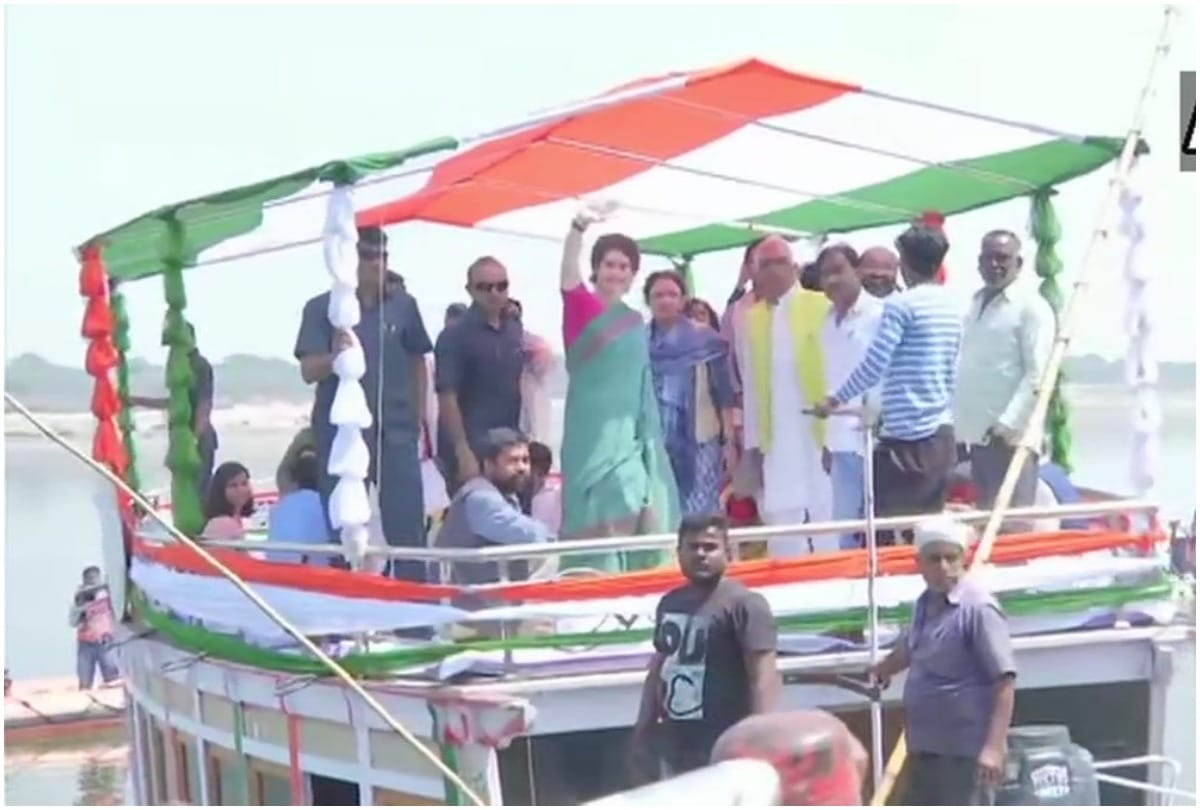 Before Lok Sabha Elections 2019, Priyanka Gandhi Vadras Ganga Yatra in Pics