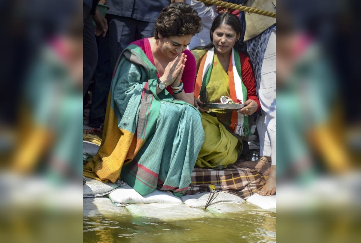 Lok Sabha Elections 2019 Priyanka Gandhi Boat yatra from prayagraj to varanasi in photos