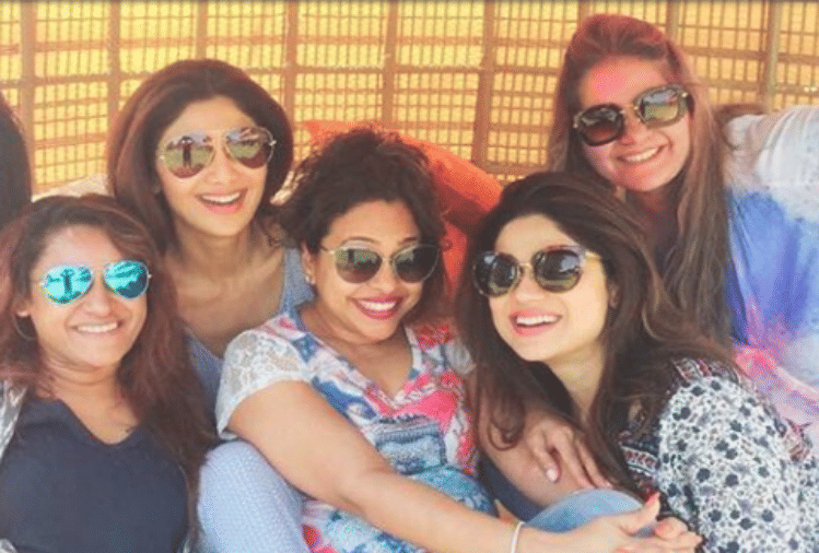 shilpa shetty naagin dance after bhaang effect during holi celebration