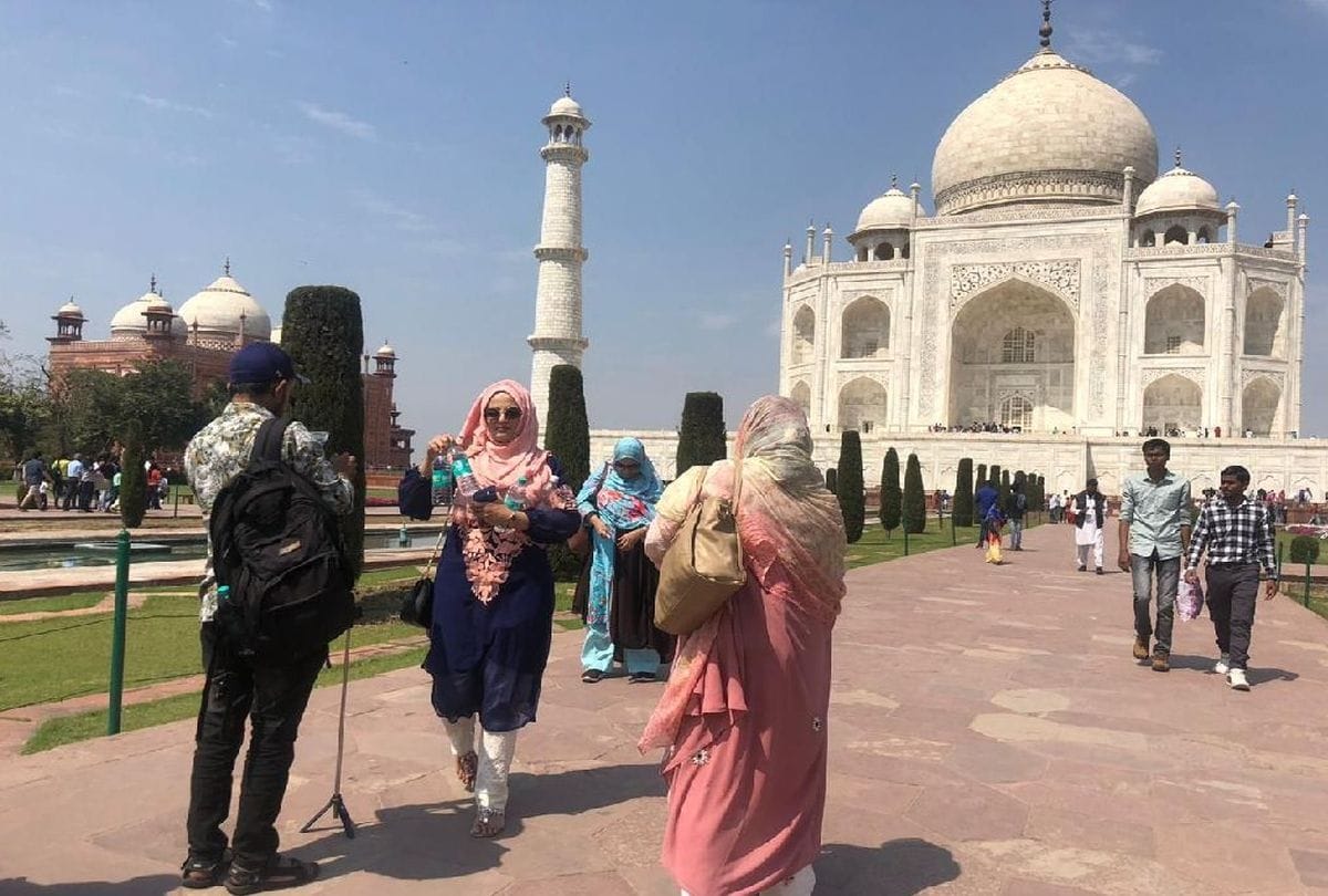 tourist will get Entry Free at Taj Mahal on 12 August Bakrid