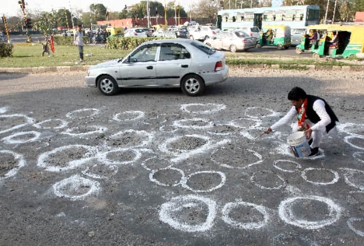 Lok Sabha Elections 2019, Unique Protest by Congress Against BJP