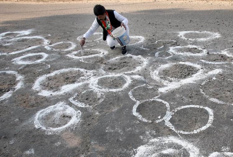 Lok Sabha Elections 2019, Unique Protest by Congress Against BJP