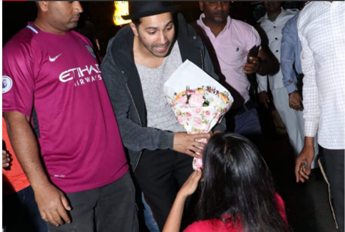 Varun Dhawan fan goes down on one knee and kisses him