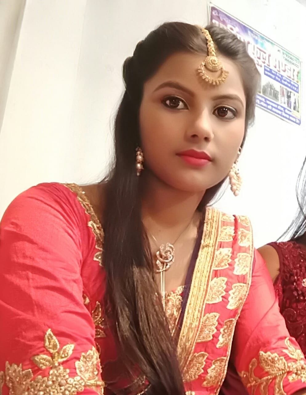 हादसे में छात्रा की मौत, भाई घायल