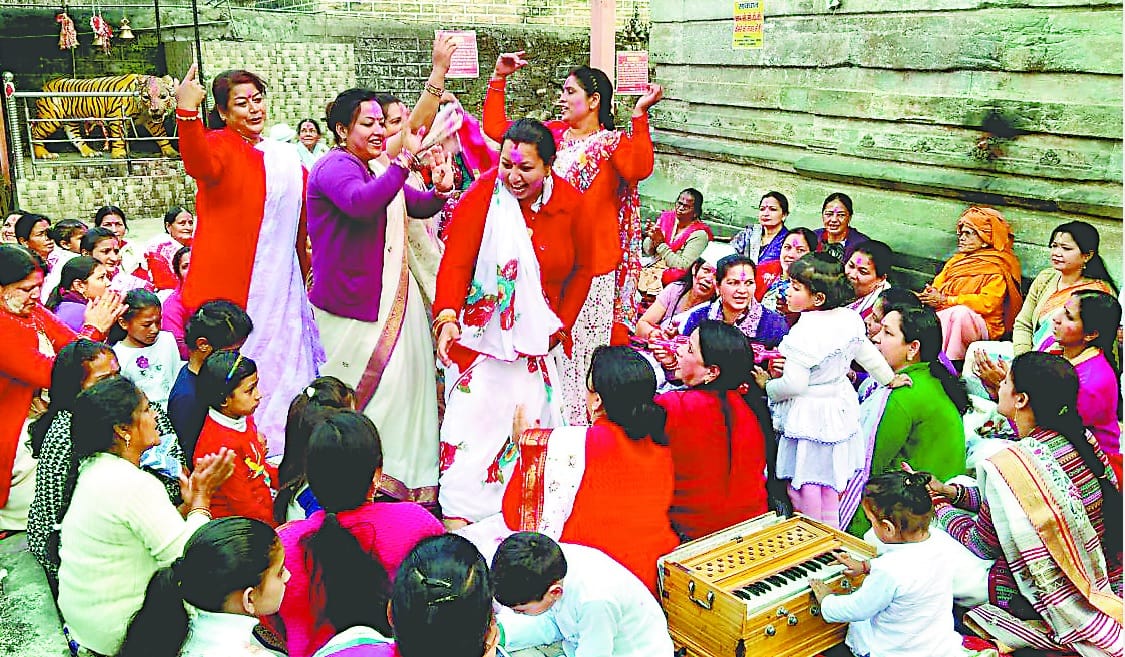 holi celbration in hills of kumaun