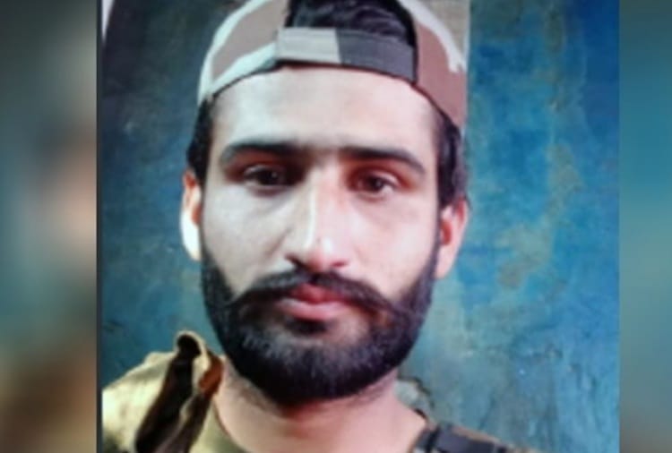 Rifleman Karamjeet Singh Funeral, Who Died in Ceasefire Violation on Border in Jammu Kashmir