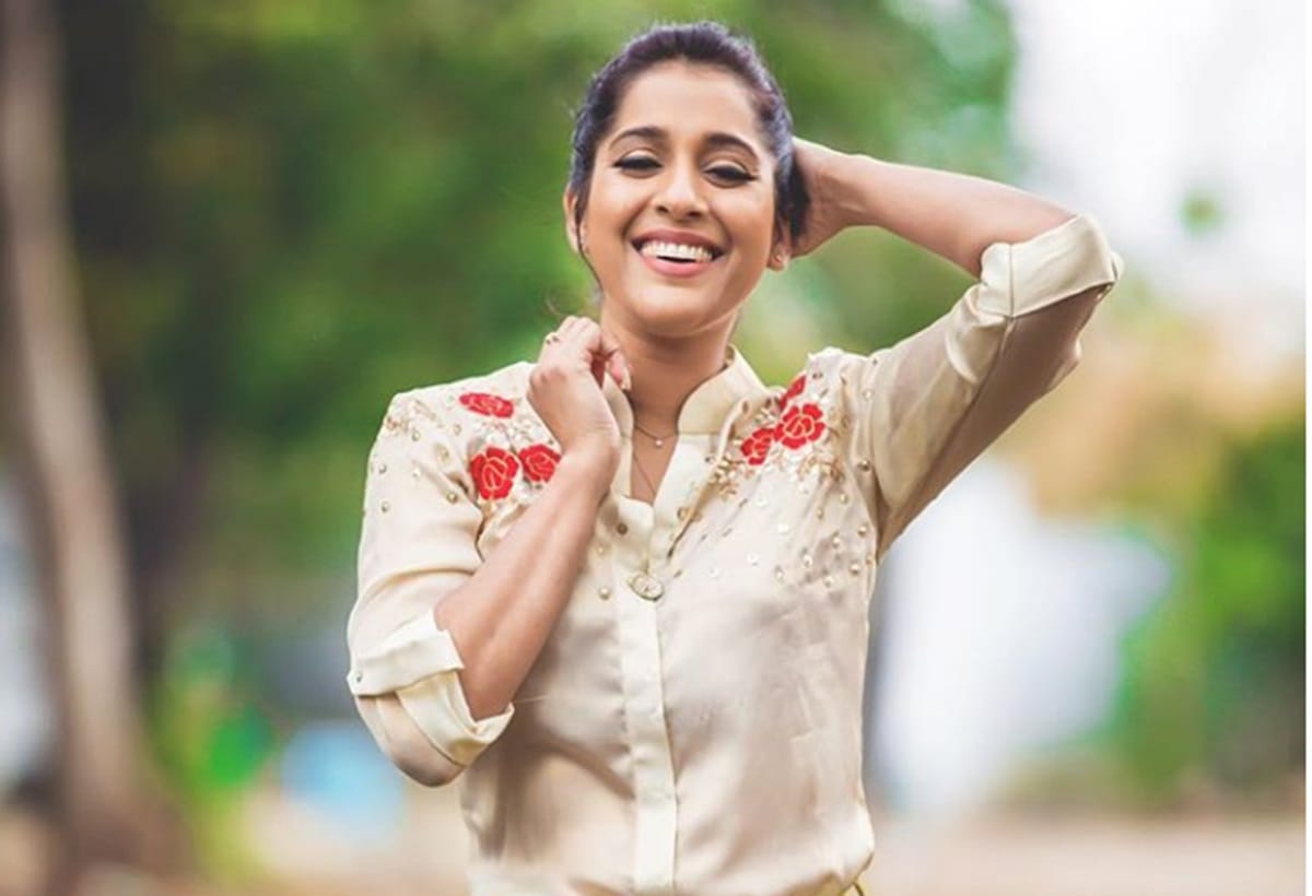 Telugu actress Rashmi Gautam car hits pedestrian severely injured