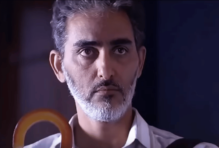 akshay kumar co actor savi sidhu now job as security guard