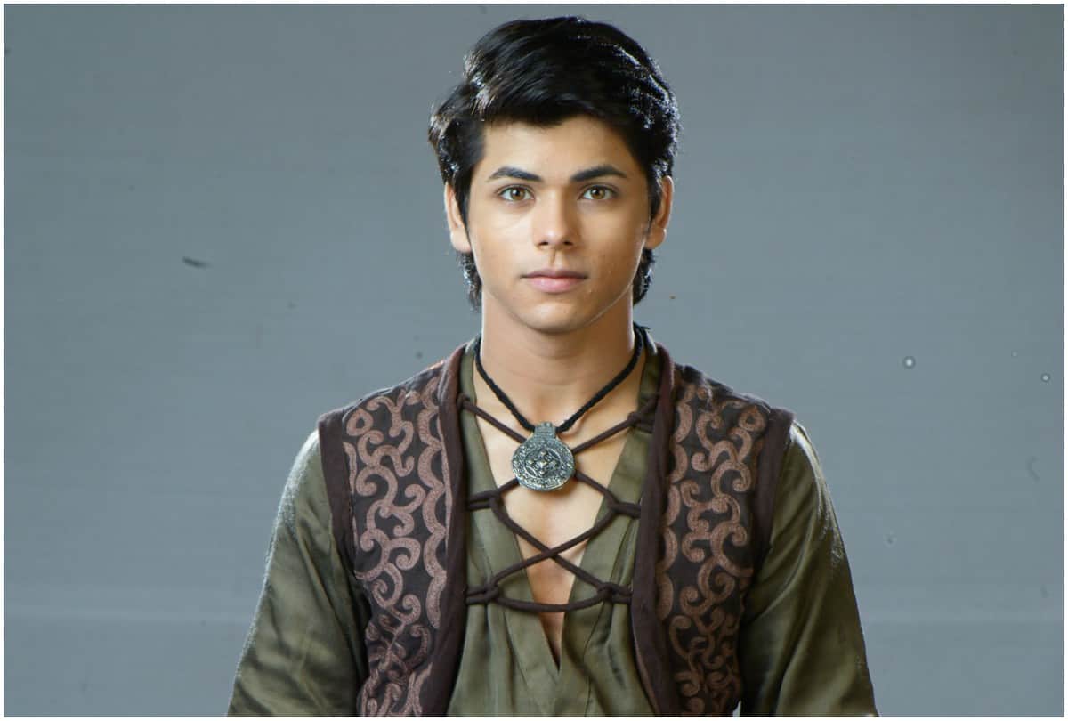 Siddharta Nigam Salary hike after Salman Khan Approach