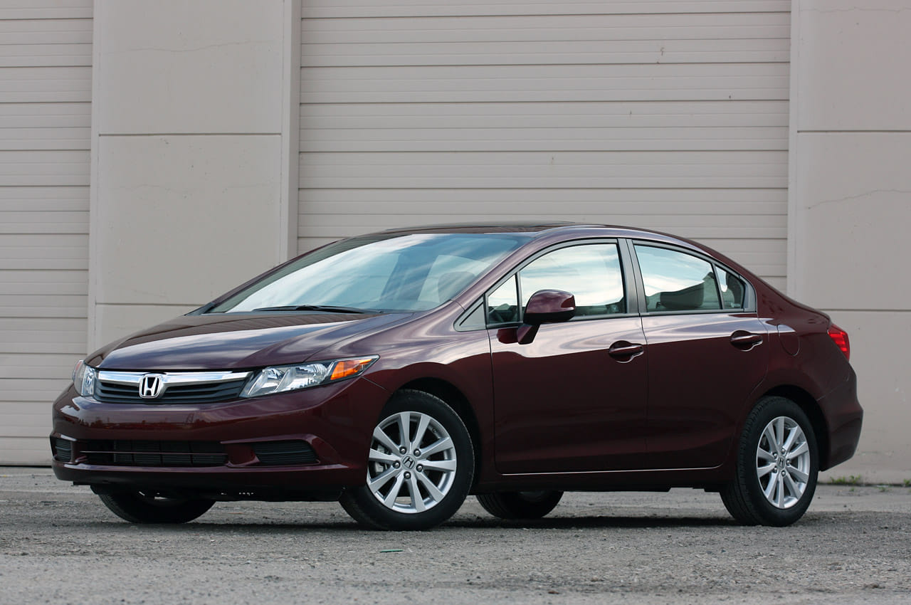 Honda Civic to Mitsubishi Pajero, these cars are available in old car market at affordable prices