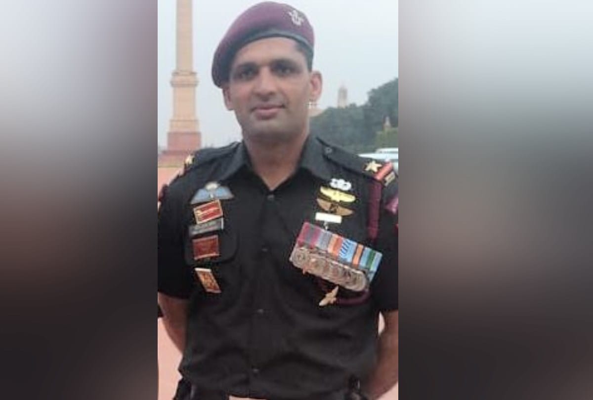 Special Para Force Naib Subedar Anil Kumar honoured with shaurya chakra