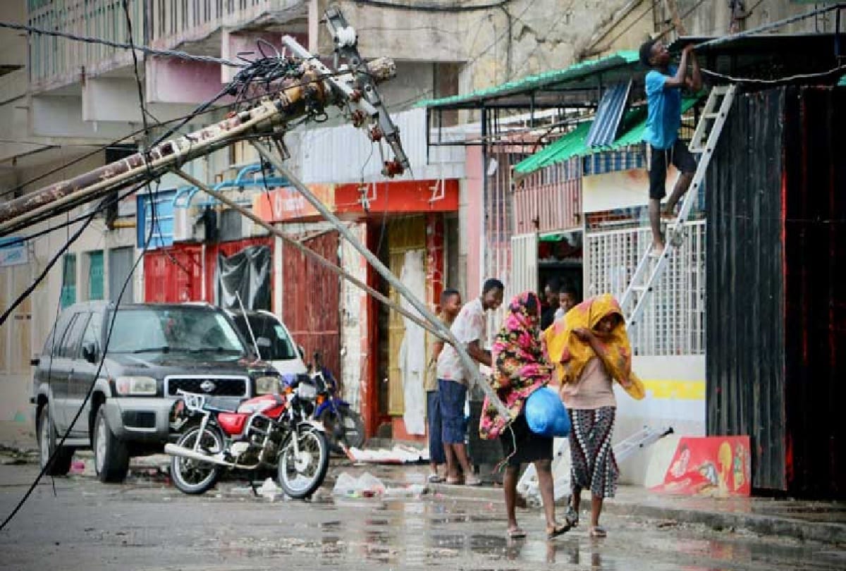 Cyclone Idai number of deaths may increase to 300 says Zimbabwe