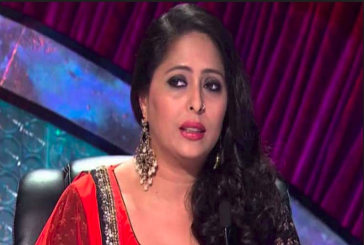 Super dancer chapter 4 Shilpa impressed by Arshiya's dance performance she touched her feet and also perform kanjak pooja for Arshiya