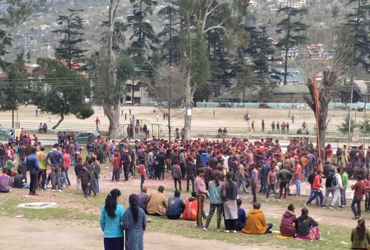 Holi celebrations in Mandi Kullu Himachal Pradesh