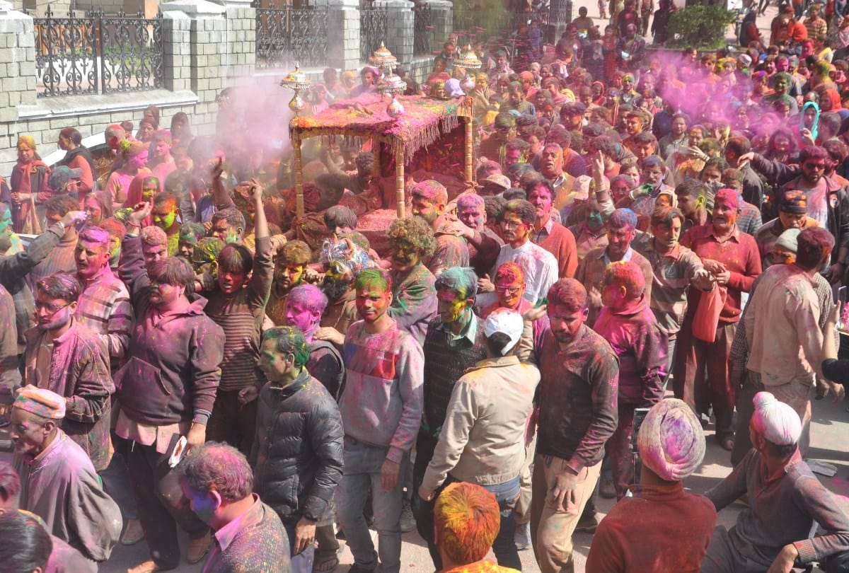 Rajdewata Madhorai and Holi celebrations in Choti Kashi mandi Himachal Pradesh