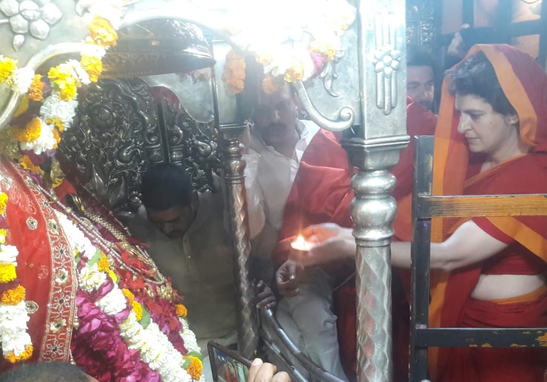 Priyanka gandhi use soft hindutva agenda for Loksabha Election 2019