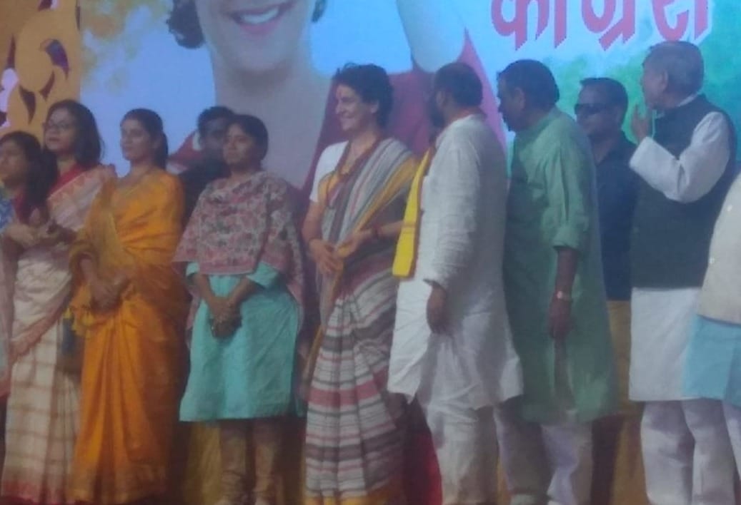 Loksabha Election 2019 : Priyanka gandhi third day yatra know all live update