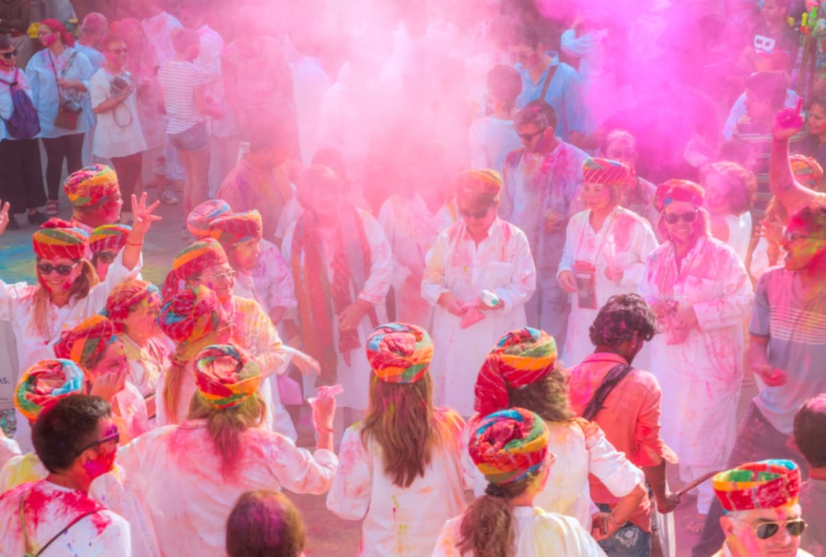holi 2020 best places to celebration in Hampi karnataka is best destination