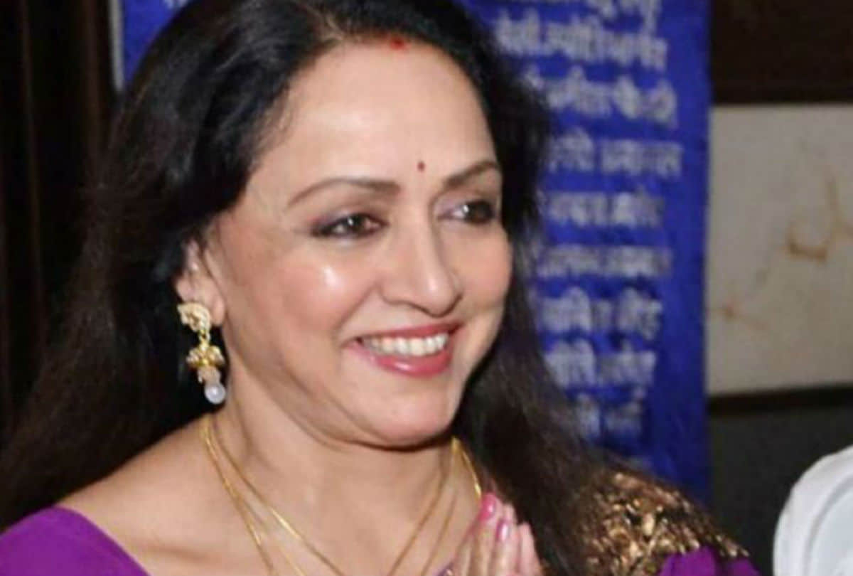 lok sabha election 2019 : complain of code of conduct against hema malini