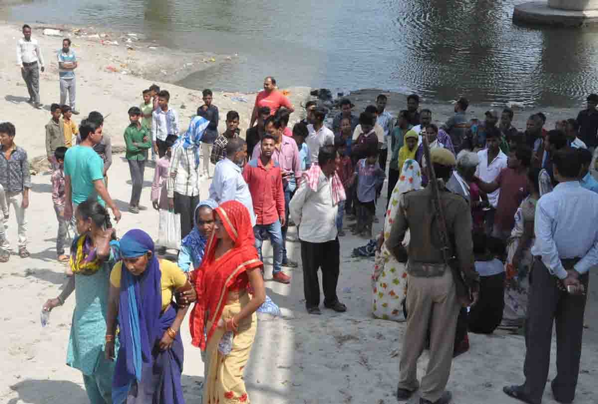 three people died because of liquor party in river
