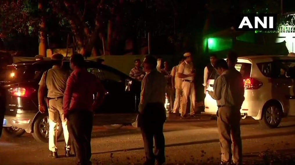 A Hurriyat leader detained outside Pakistan High Commission in New Delhi