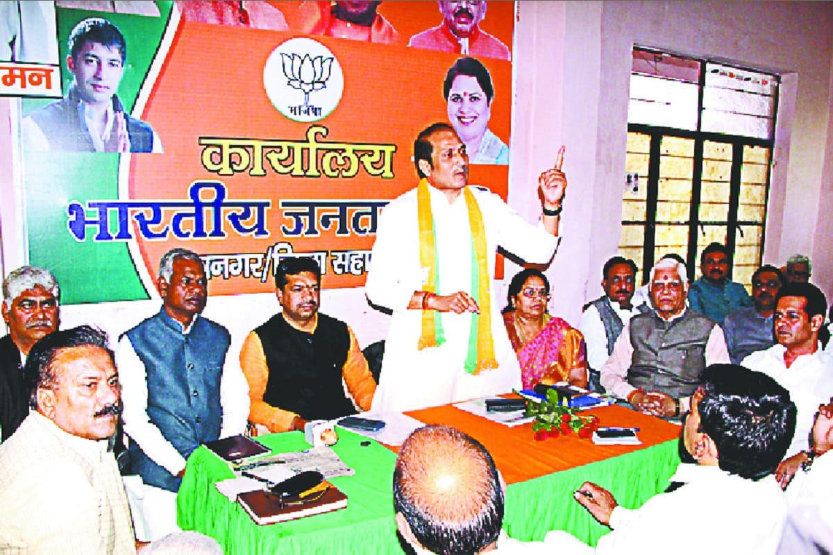 Lok sabha election, Minister Suresh Rana says some people are spokespersons of Pakistan in India