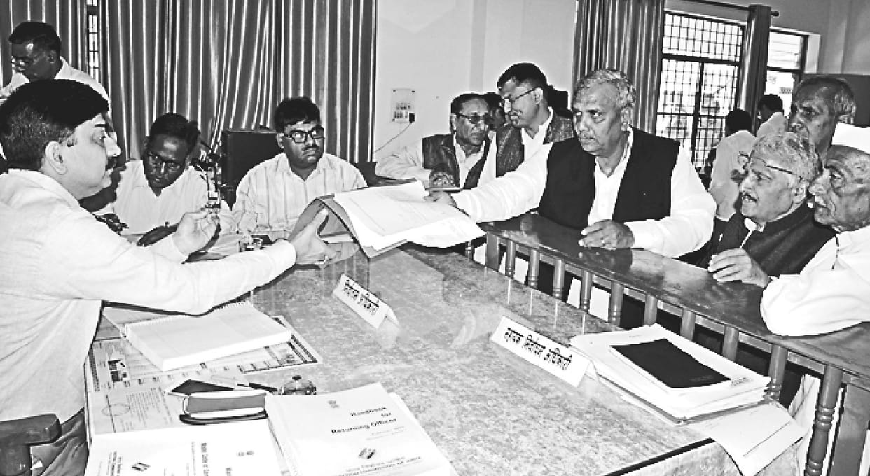 kairaana seat par khulaa khaata