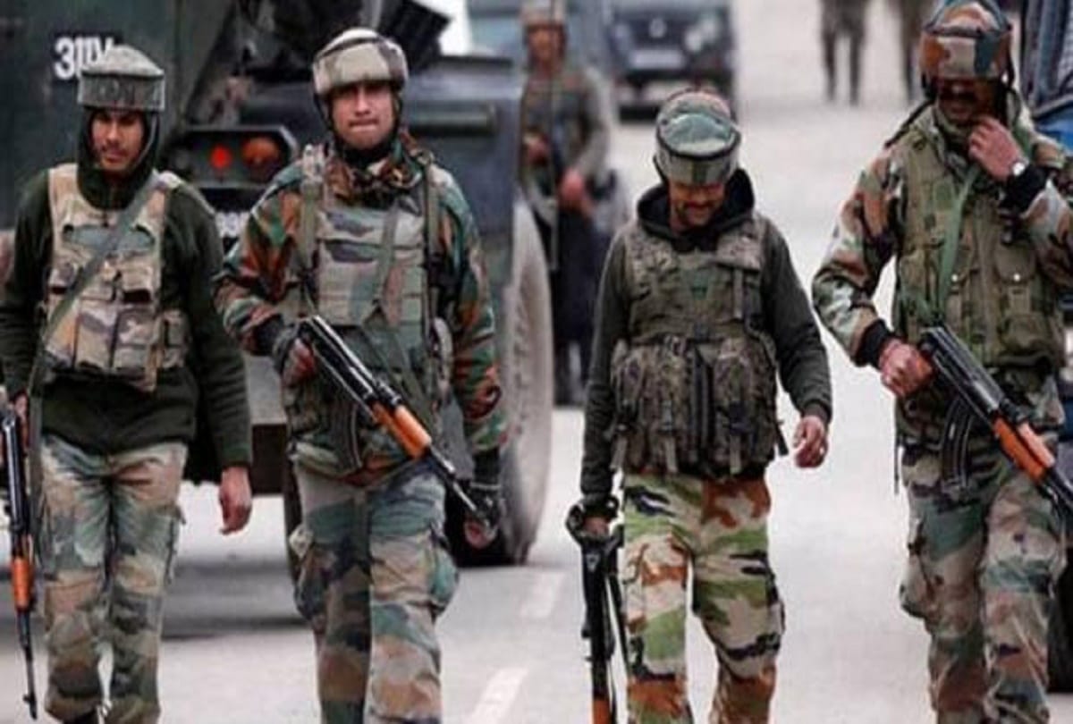 jammu and kashmir Encounter between security forces and terrorists in Tral of Pulwama