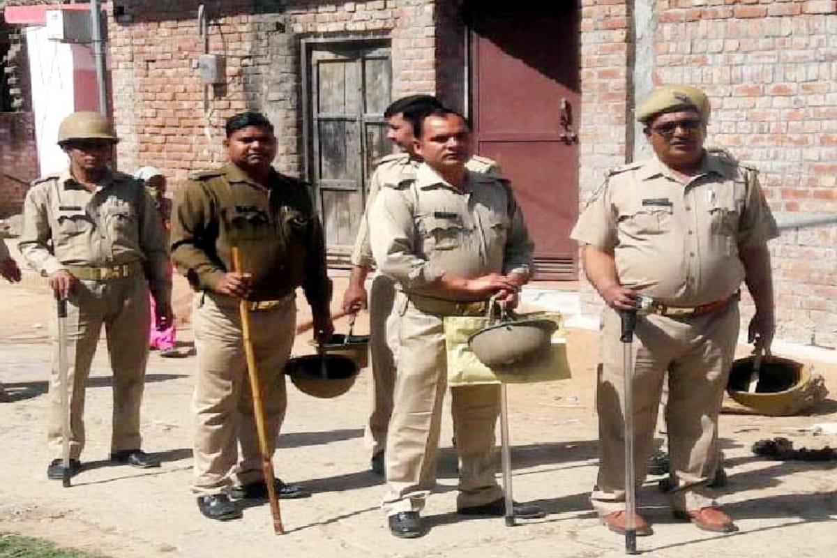 Conflict in two sides in Saharanpur and five injured, police force deployed in village