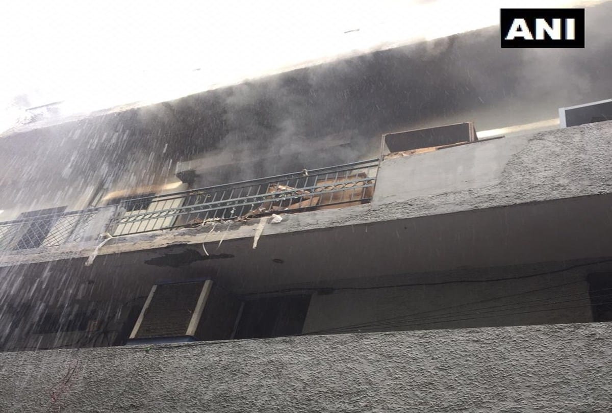 A fire broke out in the basement of a paper factory in Dilshad Garden at Delhi
