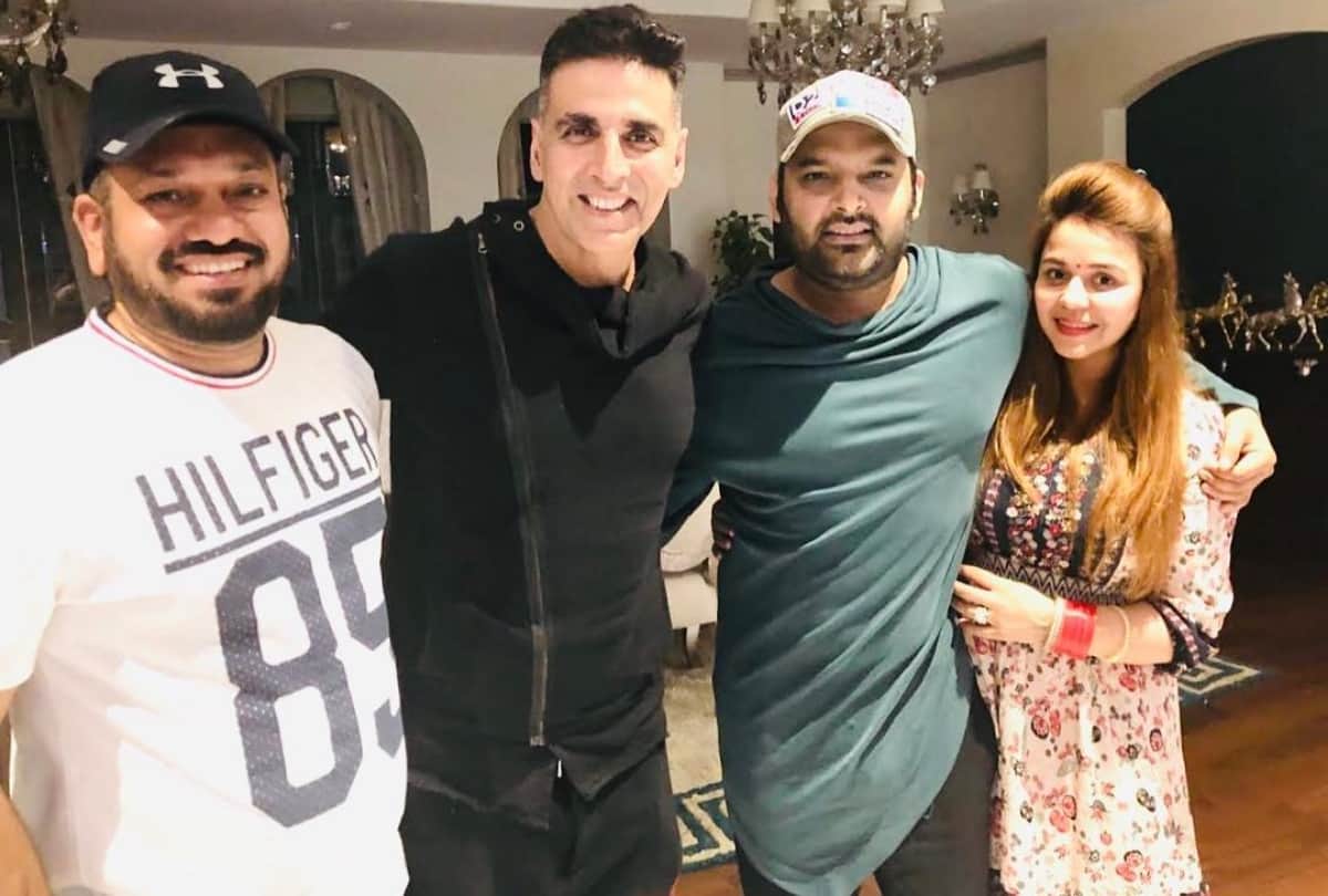 after kesari success akshay kumar surprised visit to kapil sharma home